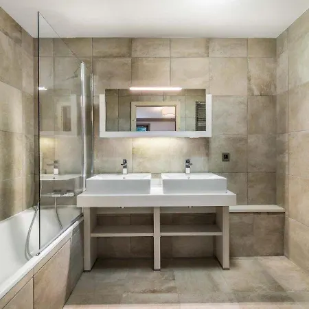 Bel Moderne, Parking, Wifi, Proche Pistes - Fr-1-562-64 * Courchevel